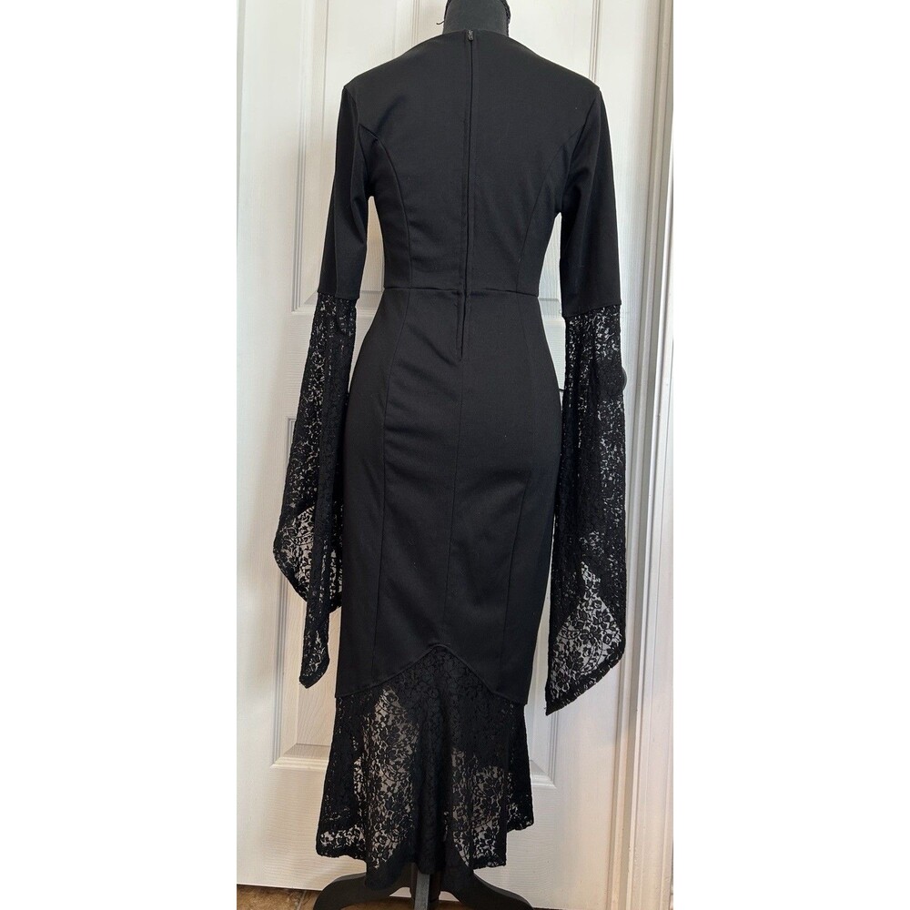 Hot Topic Elvira/Morticia Inspired Bell Sleeve Fitted Black Goth Dress 2016 Sz S - Picture 2 of 5